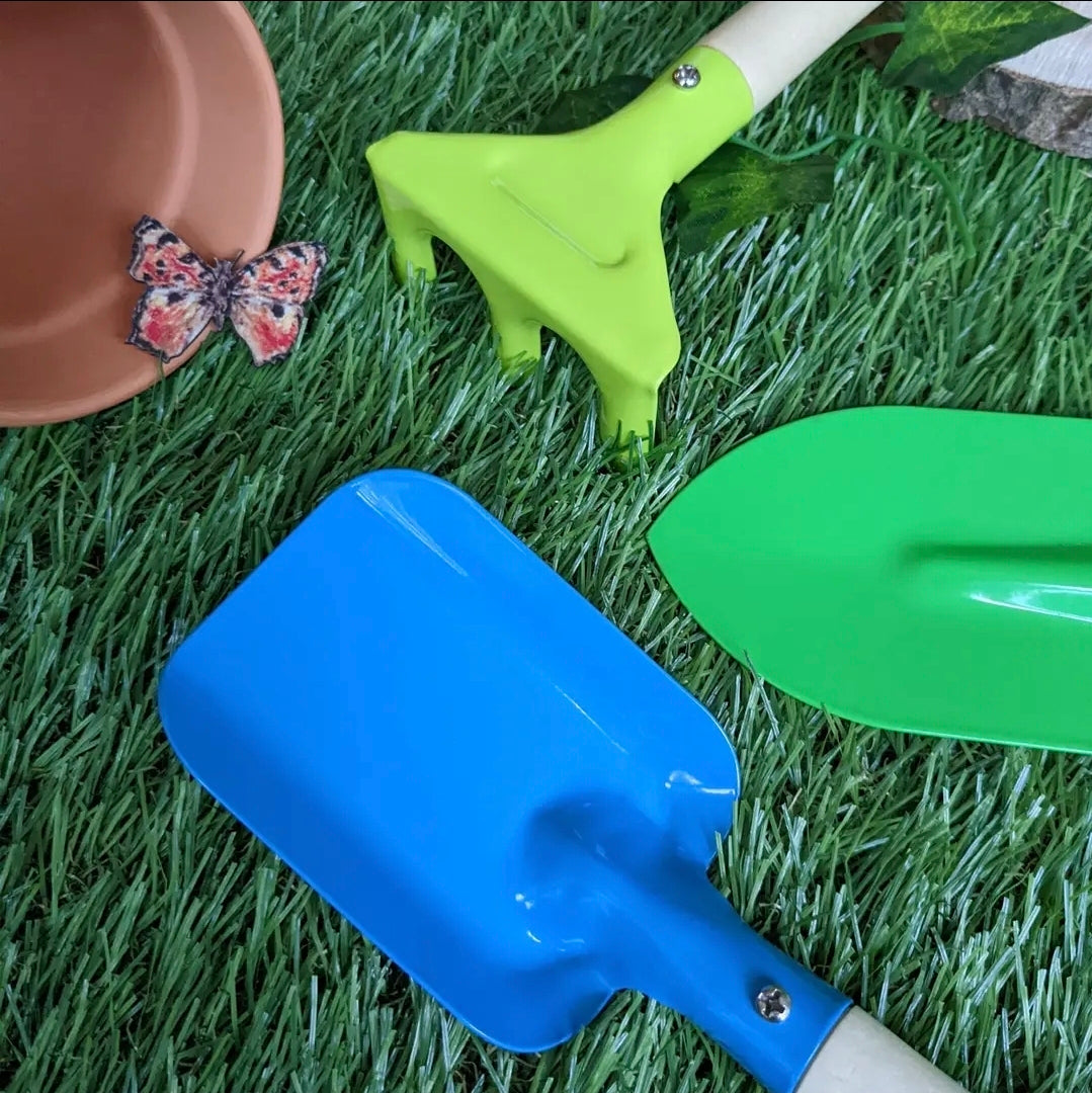 The Very Hungry Caterpillar Children's Garden Tool Set